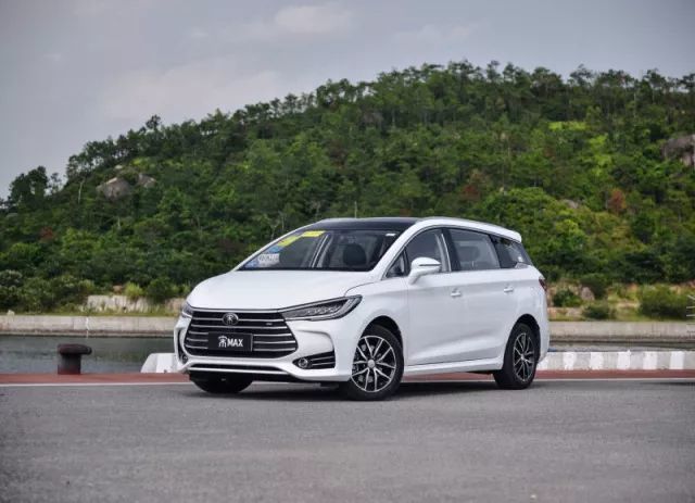 比亚迪宋MAX最新款,家用新选择的期待之选