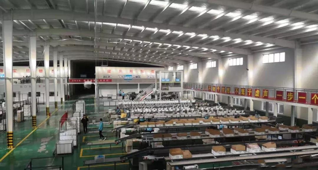探索特色小店的无限魅力，最新营销新模式揭秘小巷中的隐藏宝藏