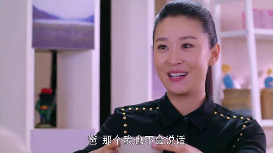 电影公公与儿媳，小巷深处的神秘影院之谜