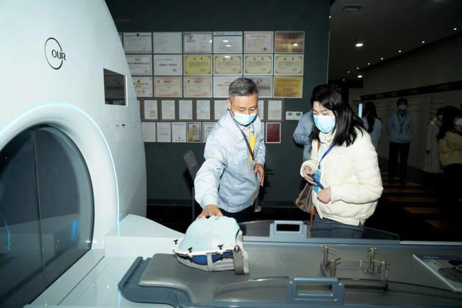 放疗前沿技术揭秘与小巷特色小店的探秘之旅
